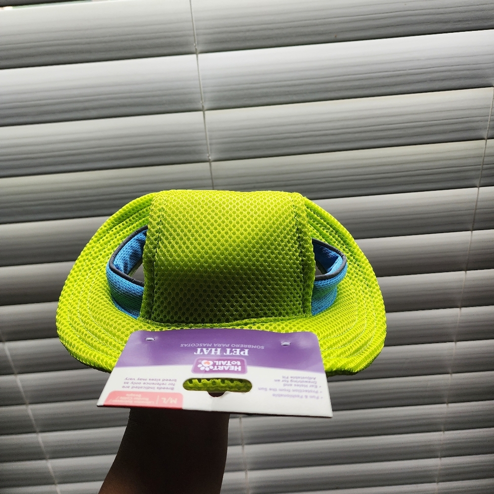 Dog hat - Picture 3 of 5